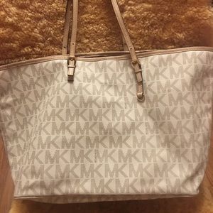 Michael Kors bag